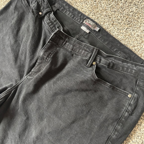 torrid Denim - Torrid Boyfriend Straight Vintage Stretch Black Jeans 30T